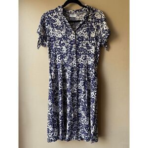 Untuckit for her Camille Blue and White Floral Button Front Dress Women's Size 4